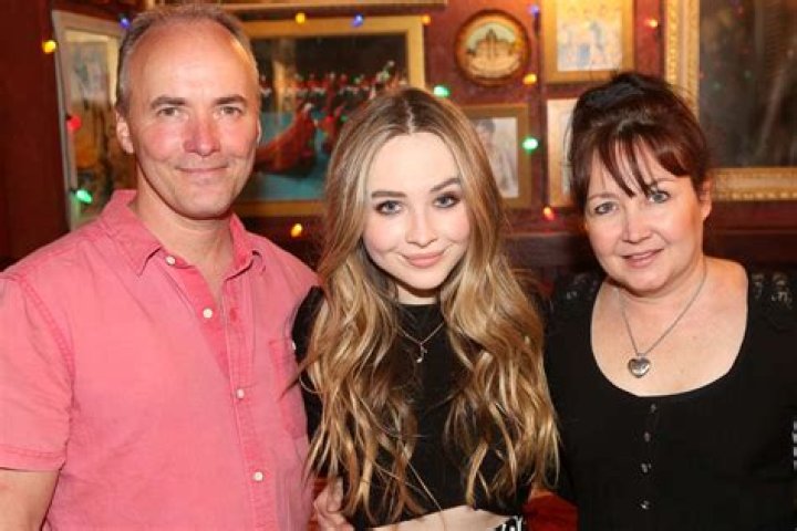 Sabrina Carpenter & her dad Sabrina carpenter, Sabrina, Blanchard