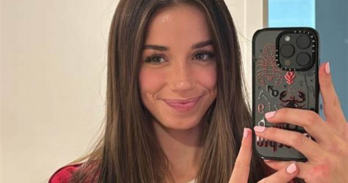 Sadie Mckenna's Biography: Age, Height, Birthday, Net Worth