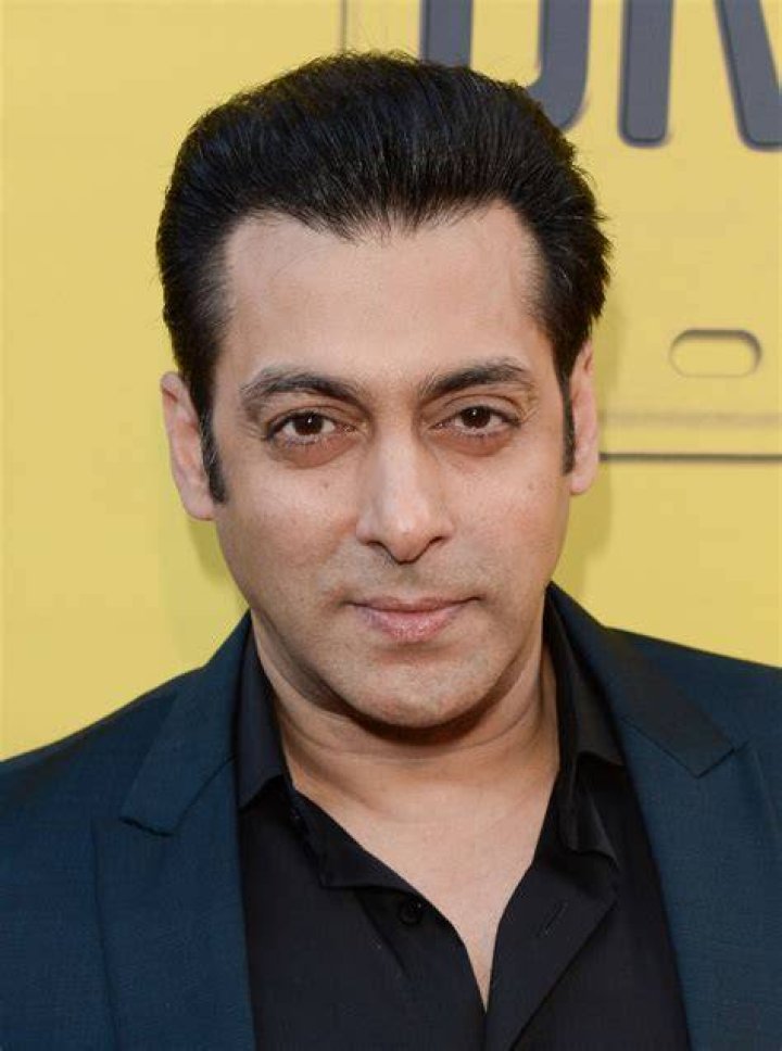 Salman Khan's sister Arpita turns 32; hubby Aayush Sharma pens the