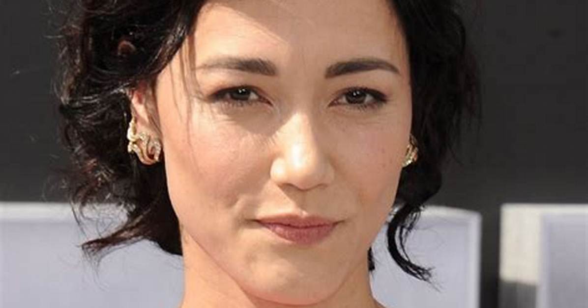 Sandrine Holt – Biography, Facts & Life Story