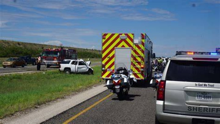 SAPD Officials Continue to Investigate Today's Deadly Crash