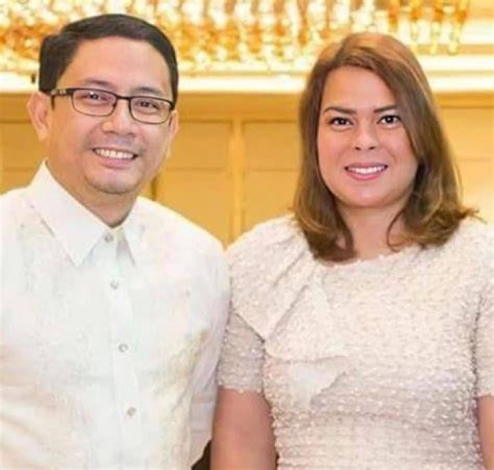 Sara Duterte bio husband, age, mother, children, education