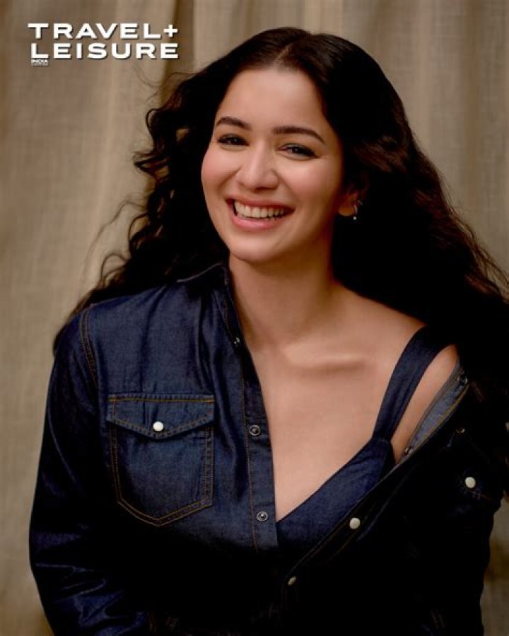 Sara Tendulkar Net Worth, age, height, family, boyfriend, biography & more