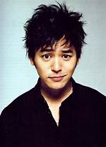 Satoshi Tsumabuki Biography, Facts & Life Story