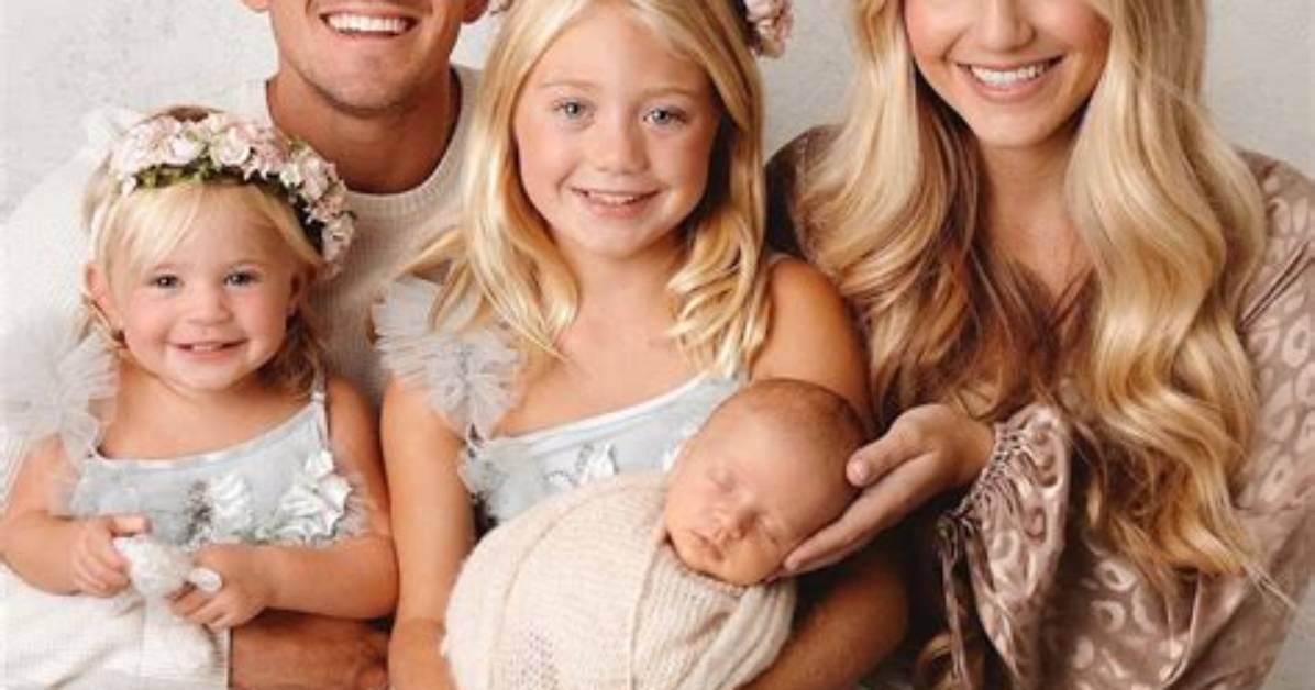 Savannah Labrant Tiktok, Youtube, Bio, Wiki, Age, Ex, Mom, Sister, and Net Worth