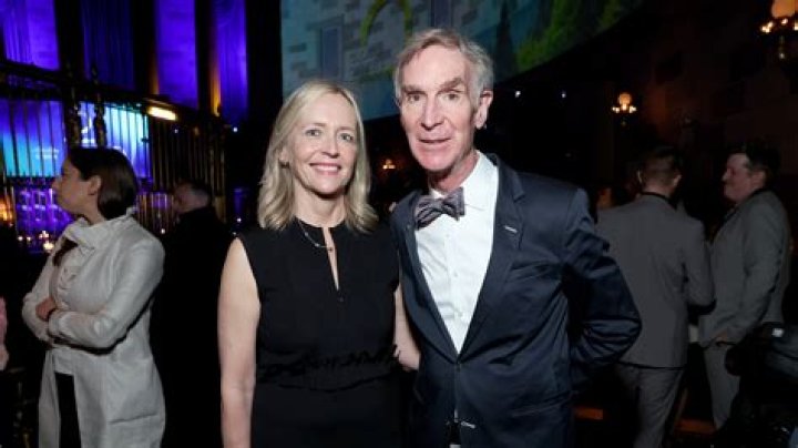 Science Bill Nye Is Married! The Science Guy Star Weds Journalist