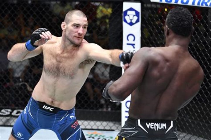 Sean Strickland laughs off Luke Rockhold withdrawal ‘He was never