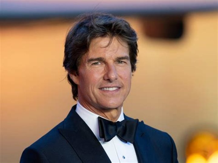 See Tom Cruise&rsquo;s Total Transformation From Young &rsquo;80s Hunk to Turning