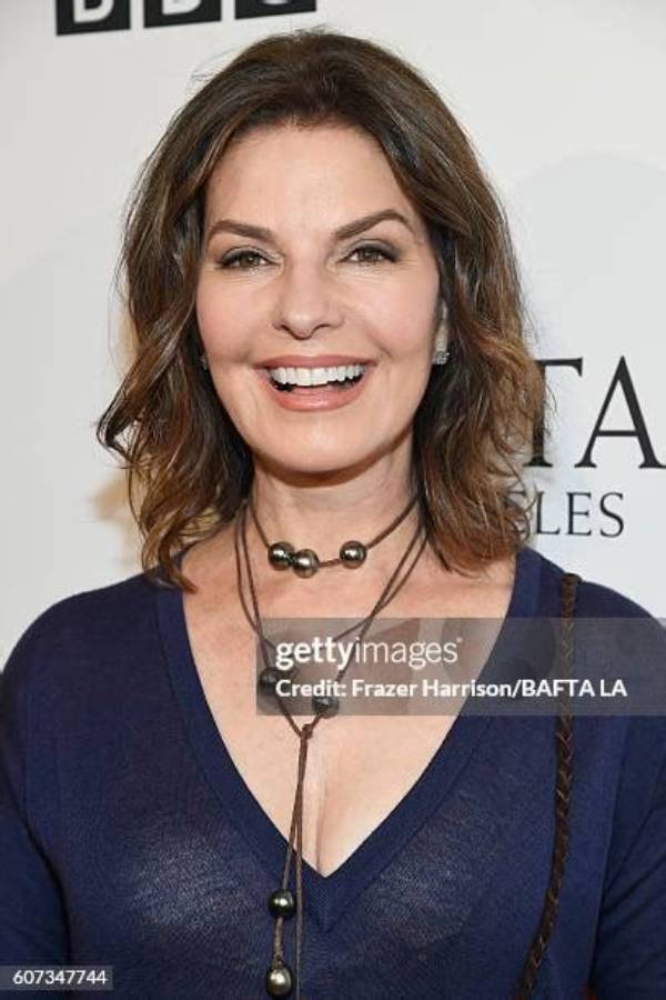 Sela Ward