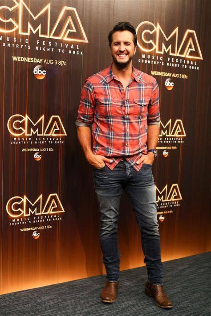 Sexy Luke Bryan Pictures POPSUGAR Celebrity Photo 16
