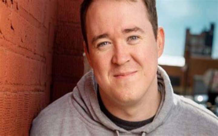 Shane Gillis Bio, Wiki, Net Worth, Girlfriend, Married, Wife, Age