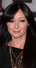 Shannen Doherty – Biography, Facts & Life Story