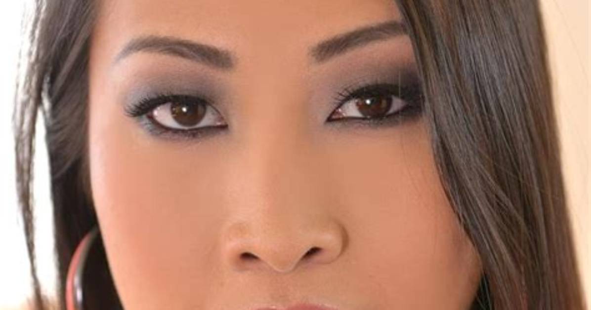 Sharon Lee