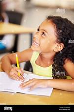 "She Loves Learning": Little Girl Who Knows How to Count Numbers in 4 Languages Goes Viral, Video Trends