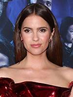 Shelley Hennig