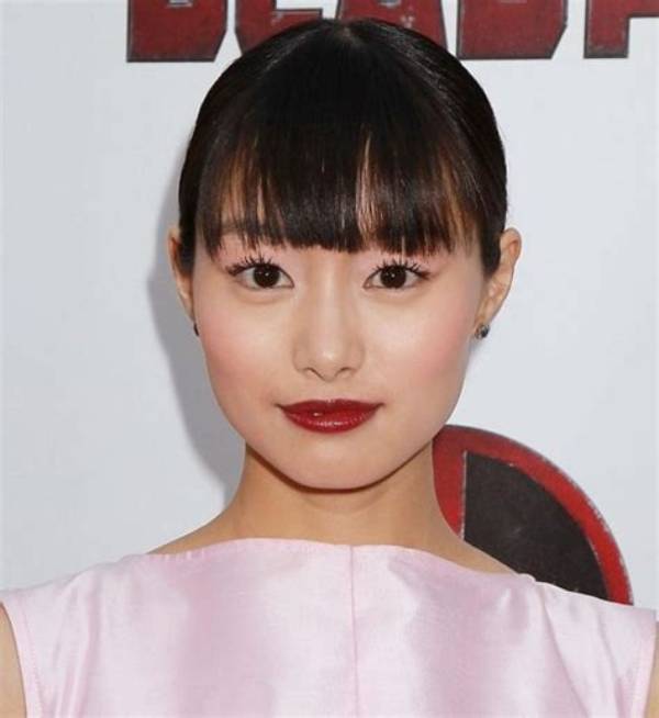 Shioli Kutsuna Net Worth – How Much Is Shioli Kutsuna Worth?