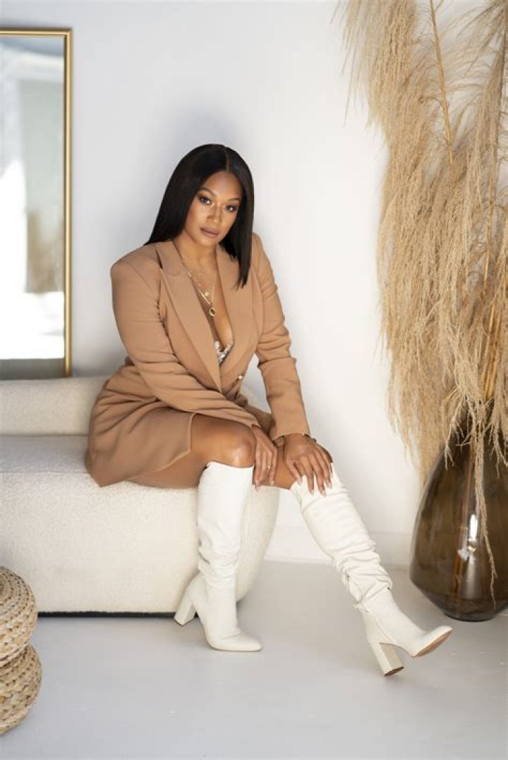 "Sistas" Actress Crystal Renee' Hayslett Talks To BOSSIP