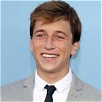 Skyler Gisondo Net Worth