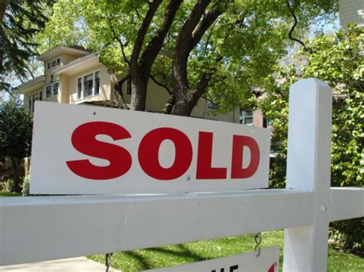 SOLD 5/26/16 for 763,750 Fairfield County, Bright Kitchens, Full House