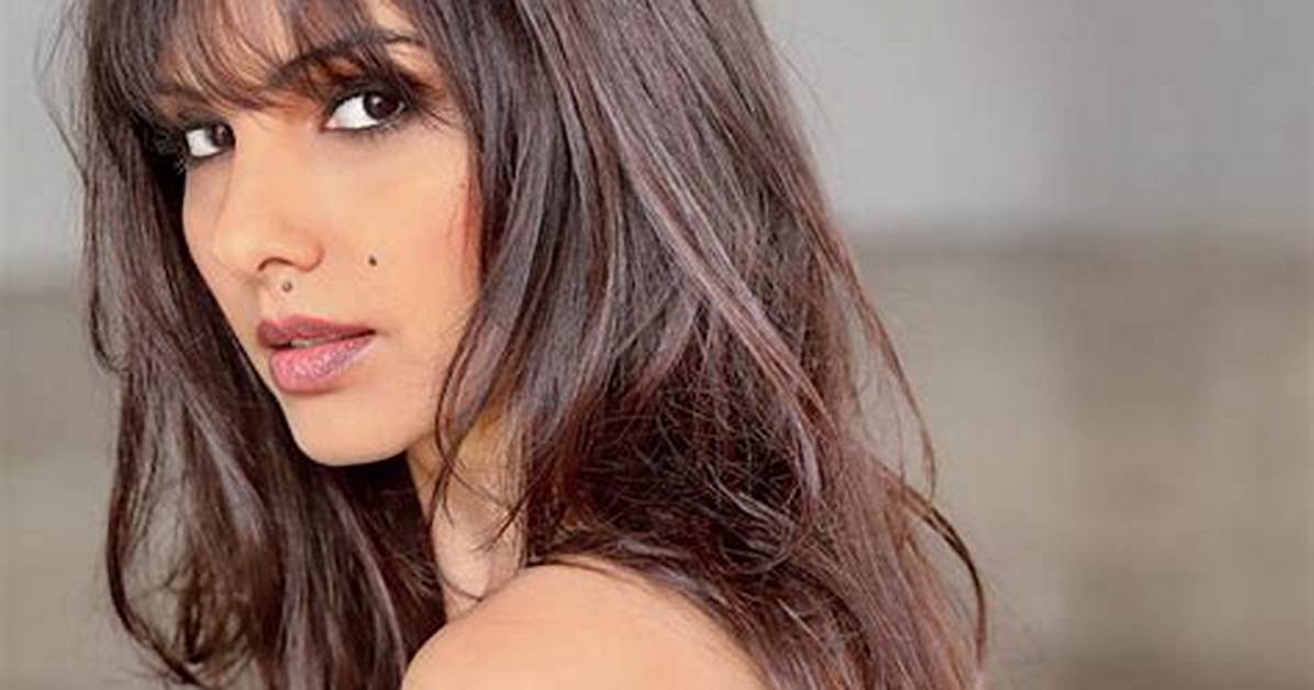 Somy Ali – Biography, Facts & Life Story