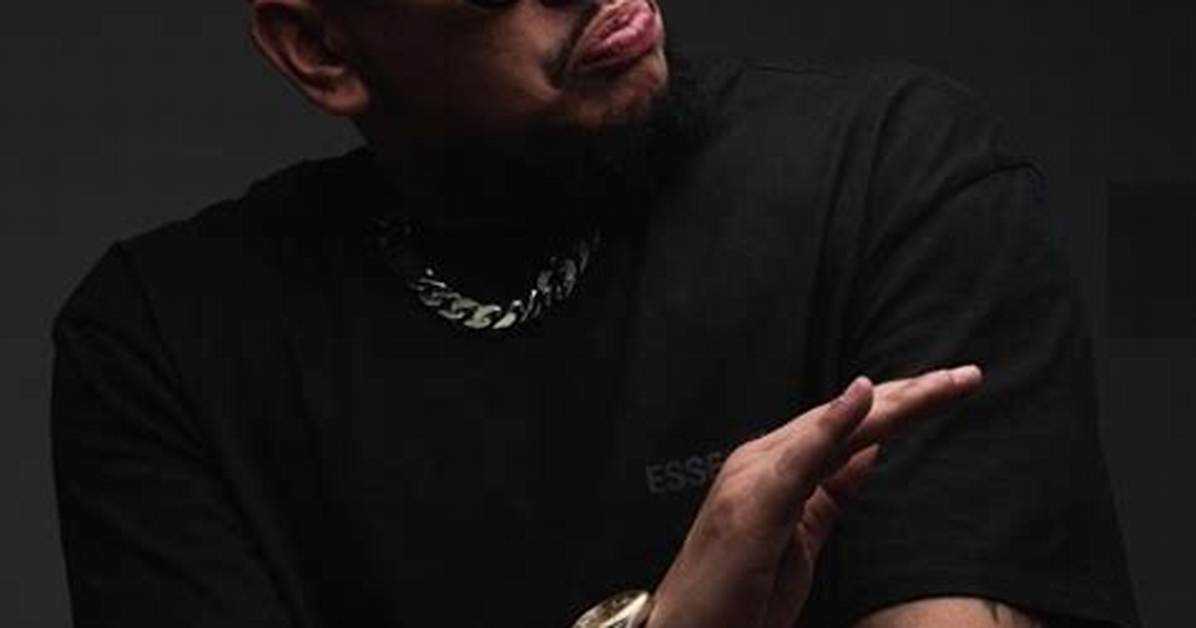 South African Rapper Aka S Fianc%C3%A9 Falls 1200. Jpg