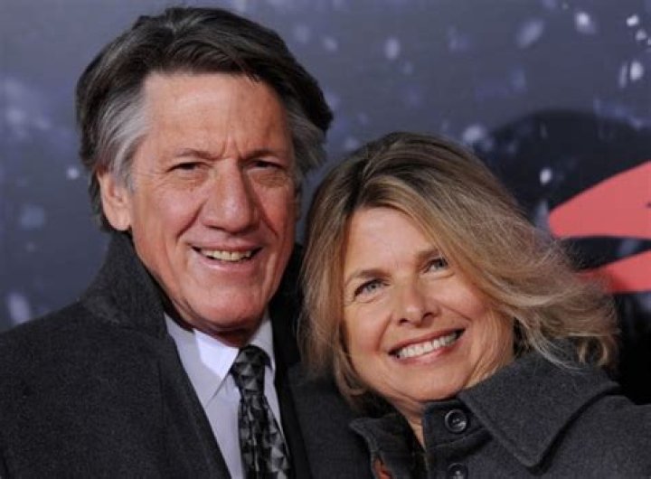 Stephen Macht and wife Suzanne Stock Editorial Photo &copy; s_bukley 15104407