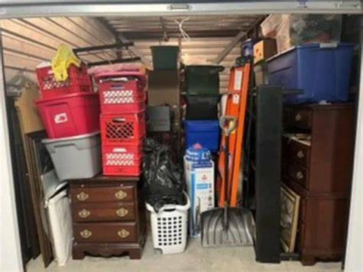Storage Unit Auction 1084718 Adkins, TX