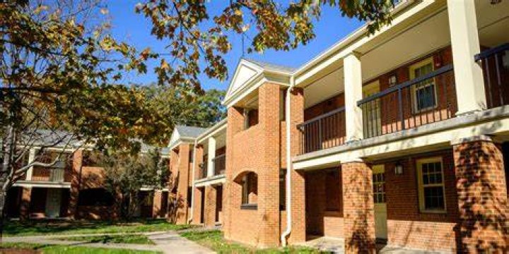 Student Apartments Office of Residence Life and Housing