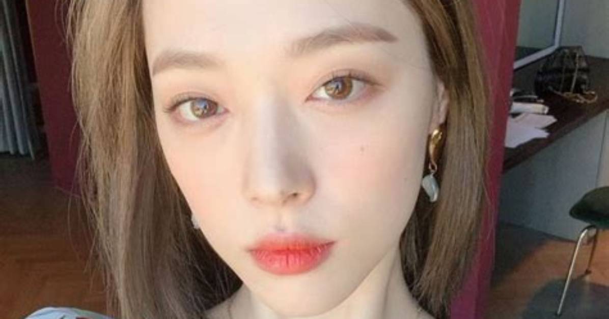 Sulli – Biography, Facts & Life Story