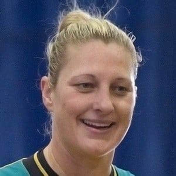 Suzy Batkovic Net Worth