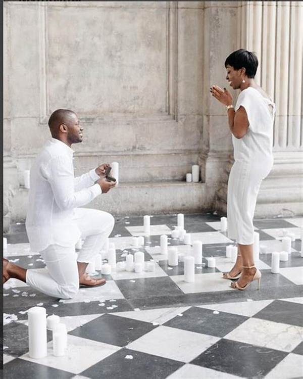 Sweet Moment Nigerian Man Proposes to Beautiful Lady on Aeroplane Goes Viral