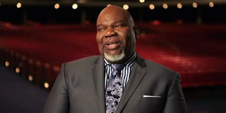 T.D. Jakes net worth, age, children, wife, sermons, quotes, accused