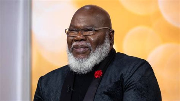 T.D. Jakes talks about ‘Healing the Racial Divide’ forum The
