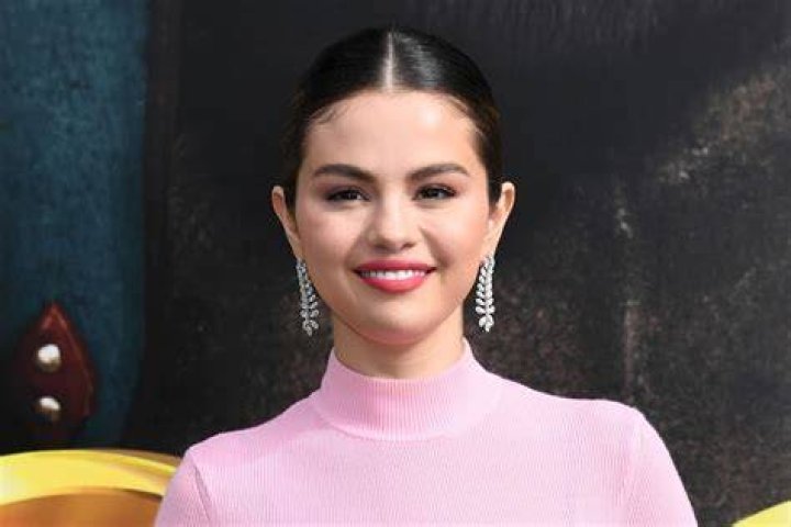 Take a Peek at Selena Gomez's Unbreakable Bond With Sister Parade