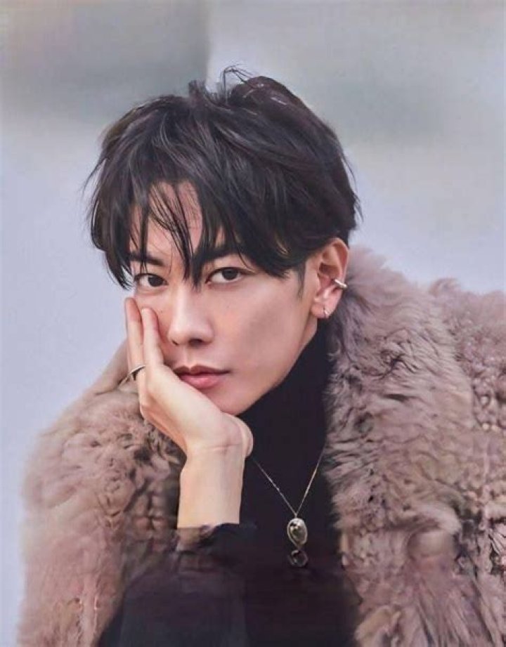 「Takeru Satoh」おしゃれまとめの人気アイデア｜Pinterest｜Amanda Panda89 花嫁, 佐藤健, 太