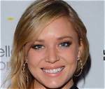 Tara Holt- Boyfriend, Height, Net Worth, Career, Nationality