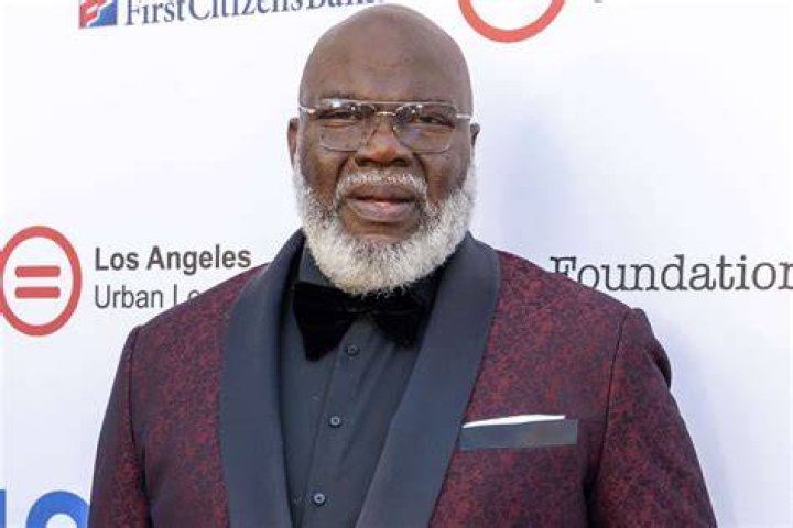 TD Jakes Need To Step Down Form The Ministry YouTube