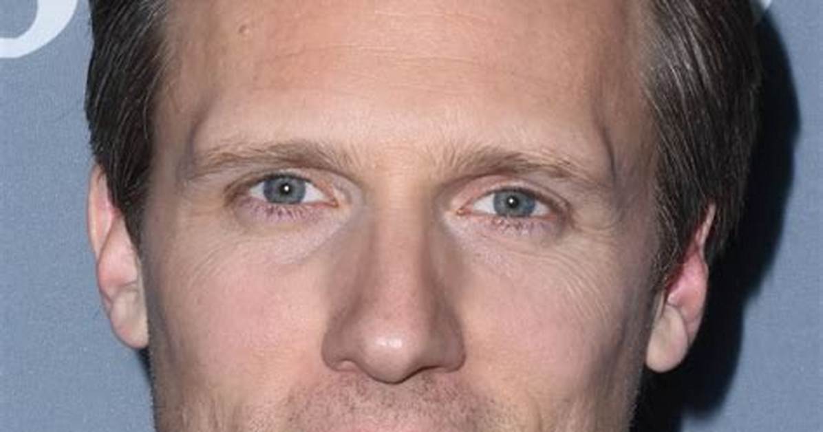 Teddy Sears Net Worth – How Much Is Teddy Sears Worth?