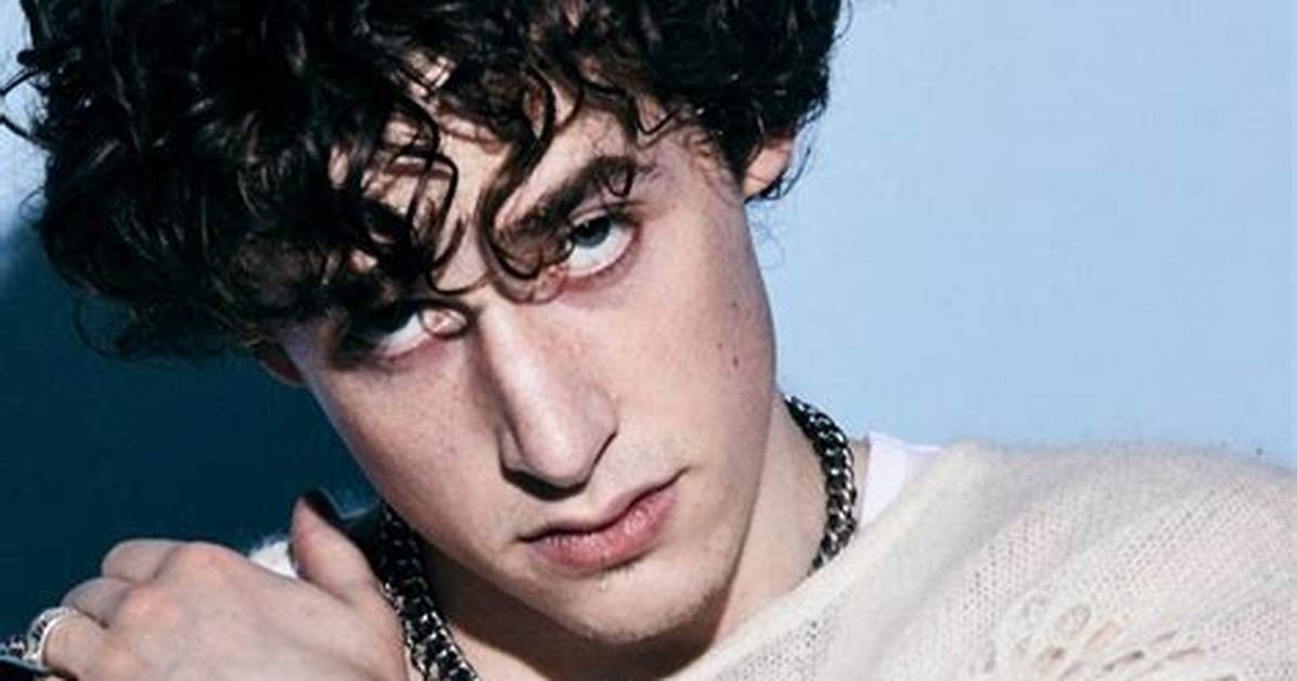 Thxsomch Bio, Age, Net Worth, Profession