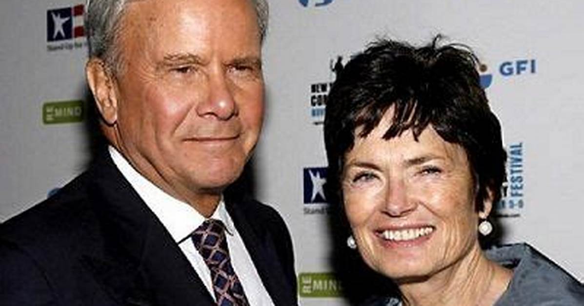 Tom Brokaw- Bio, Height, Net Worth, Wife