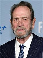 Tommy Lee Jones Age | How Old Is He | His Hollywood Career and Wiki