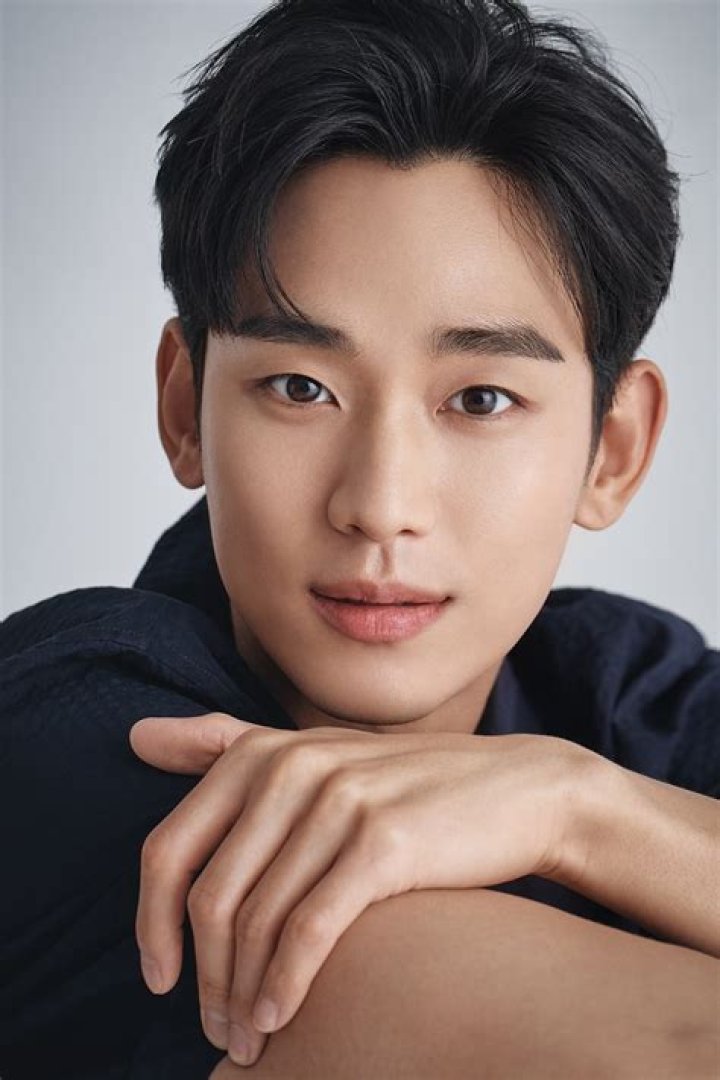 Top 20 kim soo hyun kimdir en iyi 2022