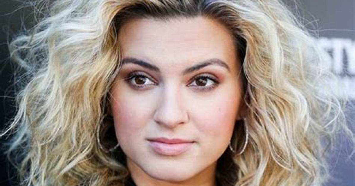 Tori Kelly's Biography and Facts'