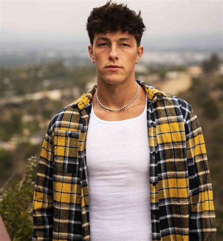 Truth About the Tayler Holder Drama, Allegations and What He Did