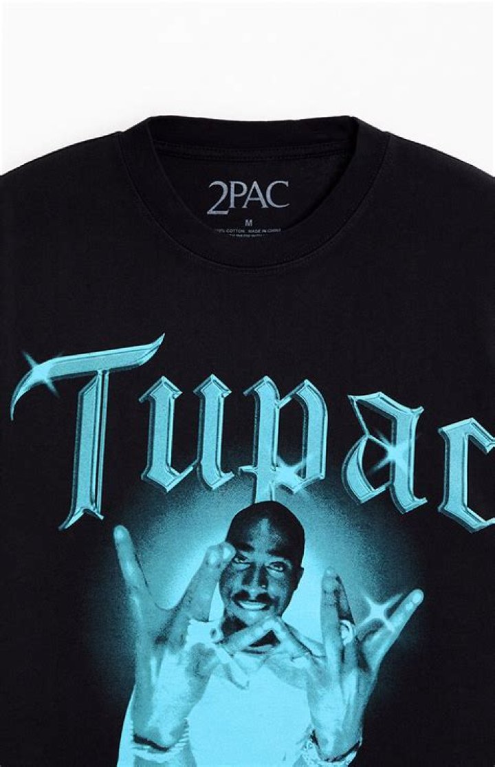 TUPAC TShirt Mens Size 2X LARGE Black Vintage SEQUINED SMOKING Big
