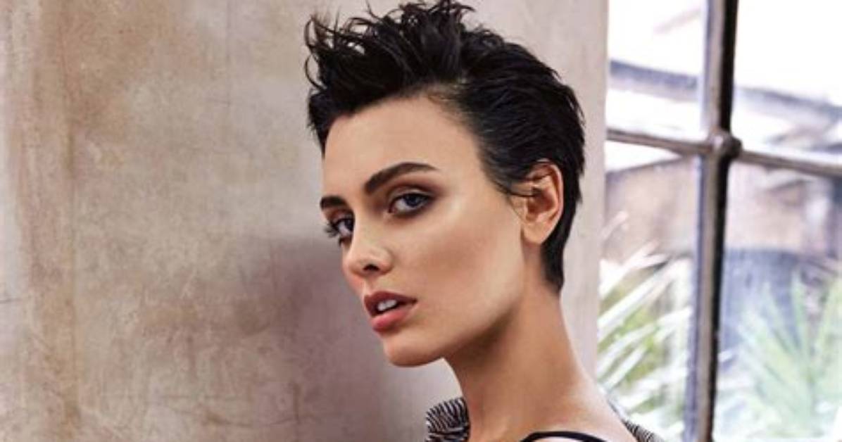 Wallis Day – Biography, Facts & Life Story