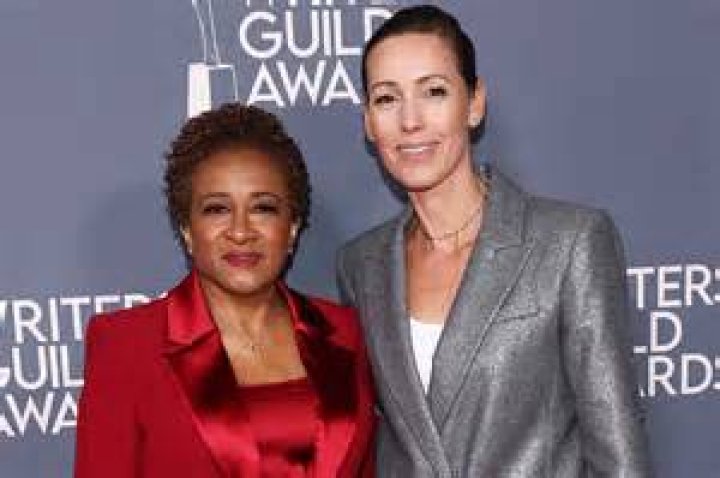 Wanda Sykes and Alex Sykes' Relationship Timeline