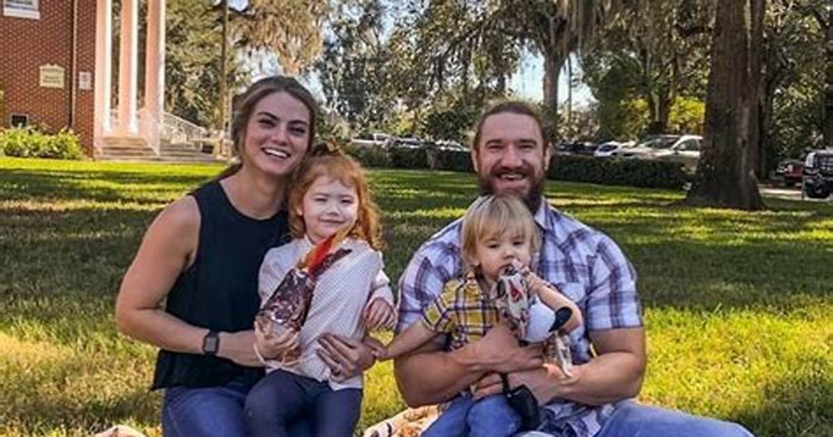Was Sara Lee Pregnant Before Death? Meer Her Son Brady and Daughter Piper
