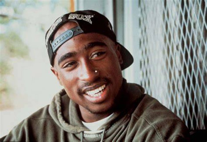 Was Tupac&rsquo;s real height 5&rsquo;7 or maybe even shorter? r/Tupac