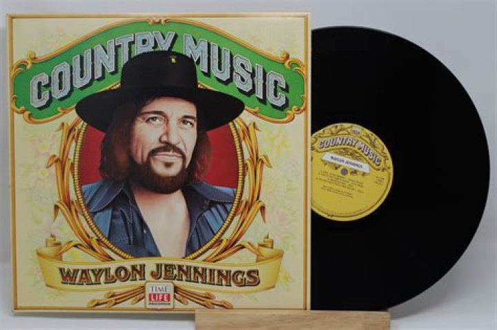 WAYLON JENNINGS 19372002 / Country rebel fought for music, won many fans